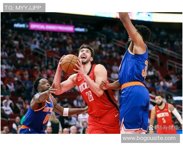 吉莱斯皮关键时刻中投绝杀全场表现出色贡献20分7板4助助球队取胜