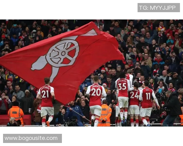 英超BIG6防线身价对比阿森纳领跑曼联垫底分析