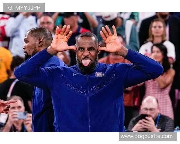 保罗谈退役传闻:我仍有许多比赛可打更想陪伴家人 保罗谈退役传闻:我仍有许多比赛可打更想陪伴家人