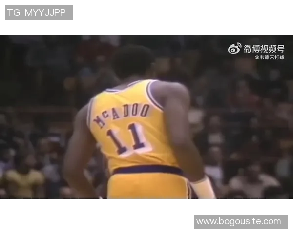 湖人队史五大传奇球员解析:魔术师贾巴尔韦斯特科比詹姆斯的辉煌岁月 湖人队史五大传奇球员解析:魔术师贾巴尔韦斯特科比詹姆斯的辉煌岁月