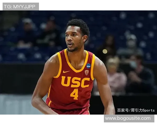 索菲坎宁安正式宣布加盟ProjectB联赛球员起薪高达200万美元