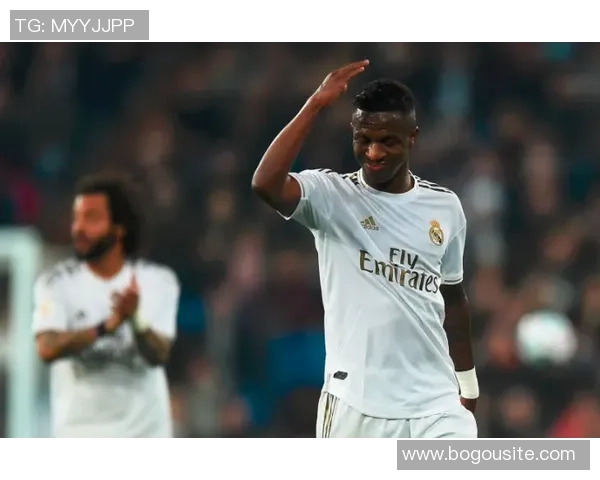 前维拉总监分析维尼修斯若去沙特皇马或将引进哈兰德的可能性