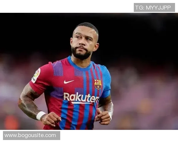 德佩豪华酒店套房月租35万镑球队要求搬迁他却拒绝