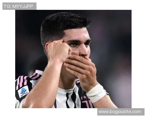 斯基拉透露热那亚对阿季奇有意并已向尤文提出租借申请 斯基拉透露热那亚对阿季奇有意并已向尤文提出租借申请