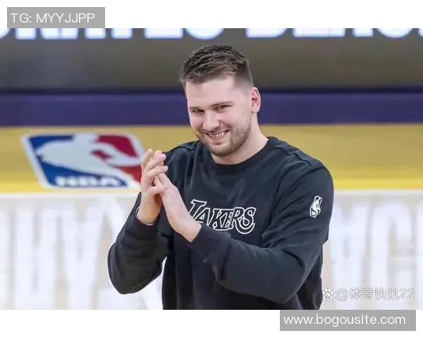 沃特森盛赞东契奇进攻天赋称其比赛分析能力极强