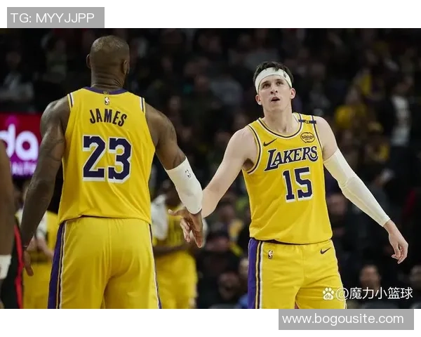 米切尔第四节狂砍24分追平詹姆斯加兰独占队史第一