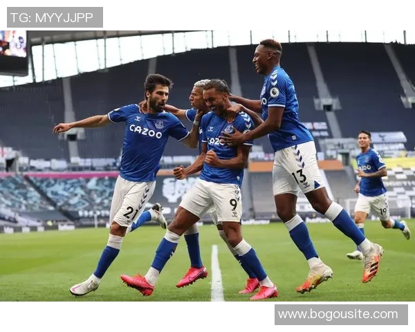 切尔西或将修改凯塞多合同以体现其顶级中场价值