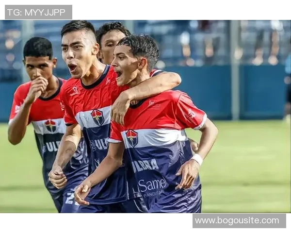 弗拉门戈向克鲁塞罗报价若热总值3200万欧加10转会费